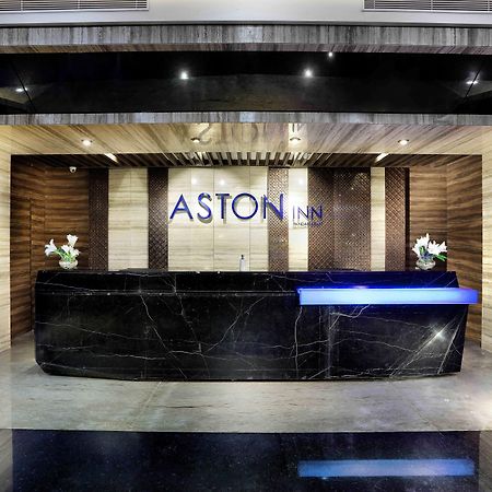 Aston Inn Pandanaran Semarang Ngoại thất bức ảnh