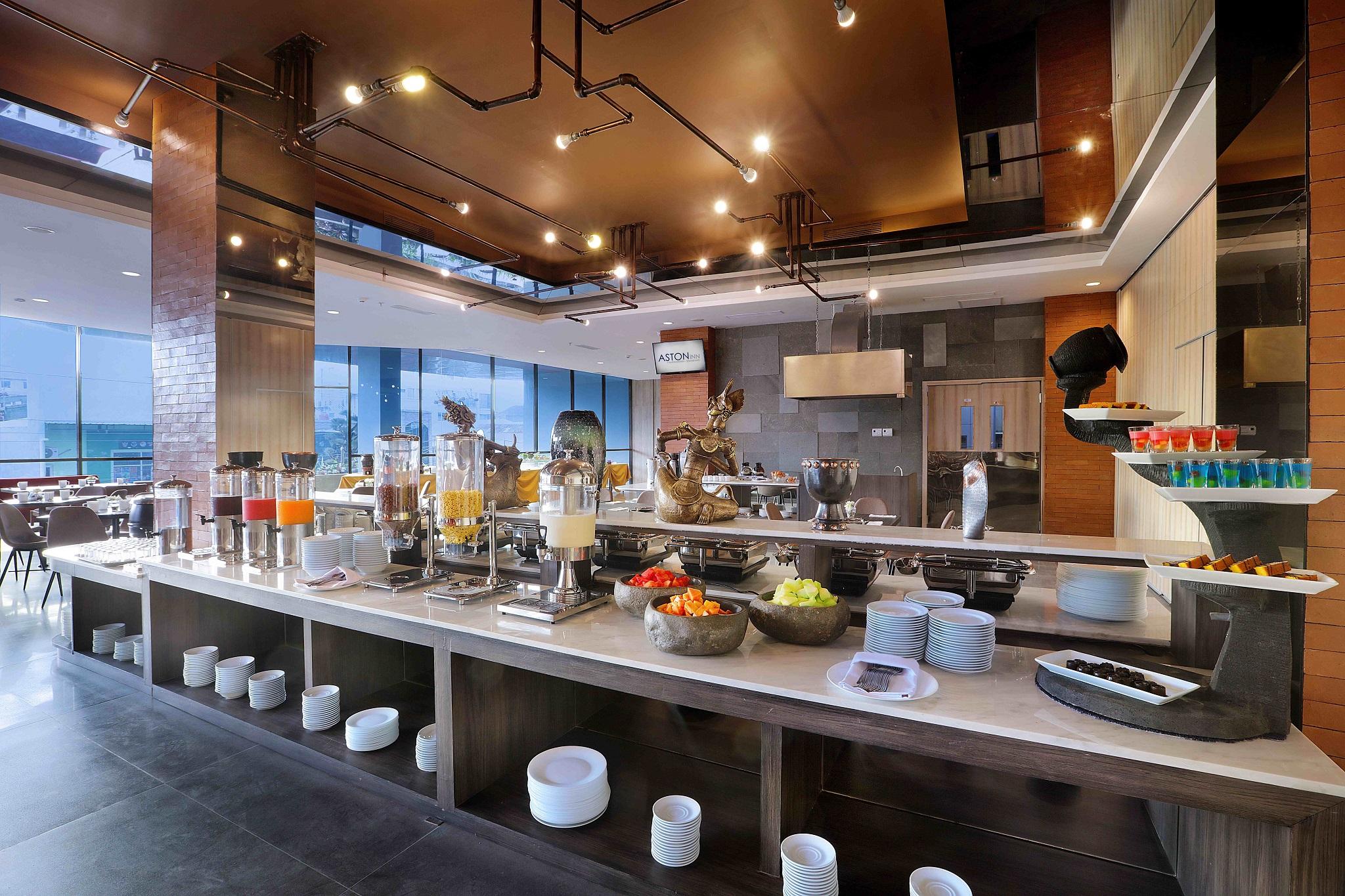Aston Inn Pandanaran Semarang Ngoại thất bức ảnh