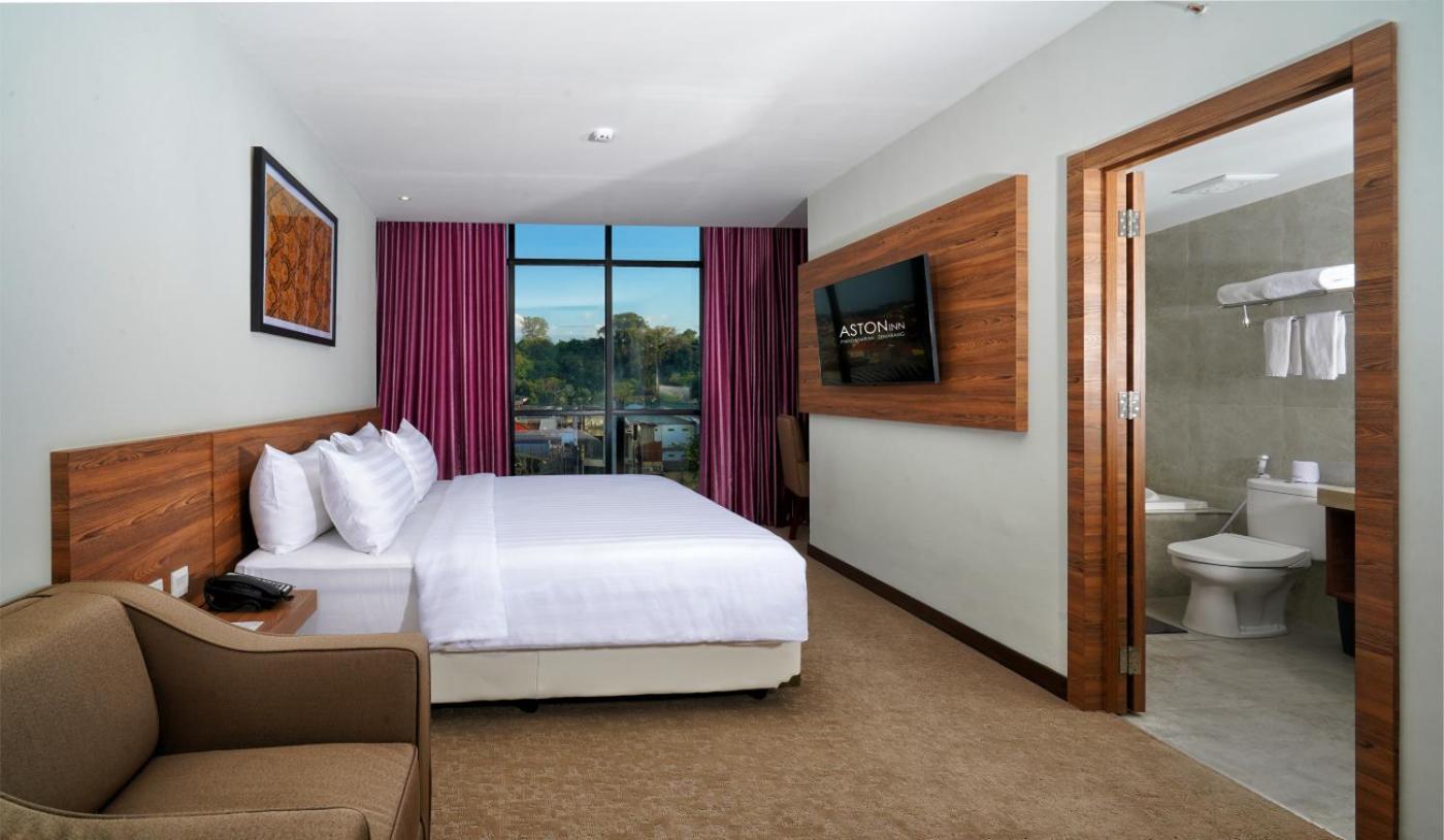 Aston Inn Pandanaran Semarang Ngoại thất bức ảnh