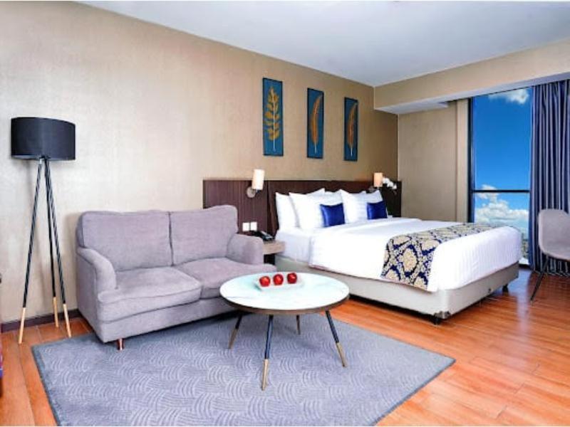 Aston Inn Pandanaran Semarang Ngoại thất bức ảnh