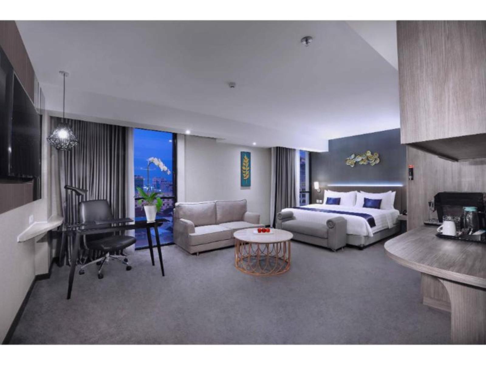 Aston Inn Pandanaran Semarang Ngoại thất bức ảnh